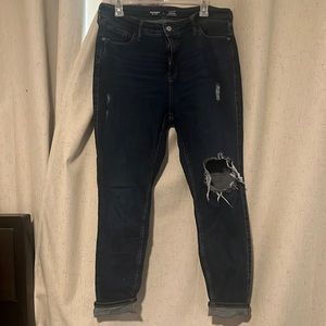 Old Navy Extra High-Rise Rockstar Super Skinny distressed denim jeans